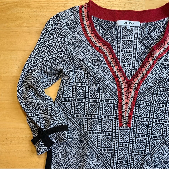 Zozo Black/Cream/Red Tribal Sweater Mini D… - Picture 2 of 6